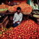 Tomatenmann-Delhi-Main-Bazar-Nebenstrasse